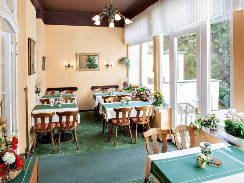 Hotel Weber Cologne Exterior photo